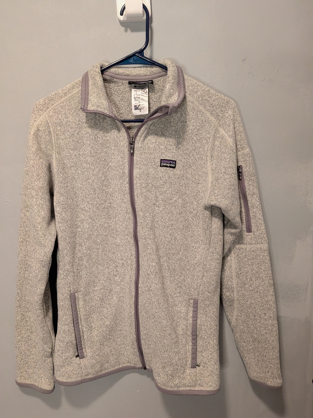 Patagonia Women's Light Heather Gray Full-Zip Teddy Fleece Jacket